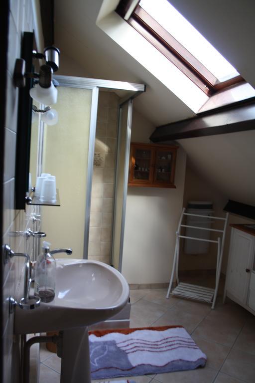 Chambre D'Hotes Les Chenes Chaptelat Pokoj fotografie