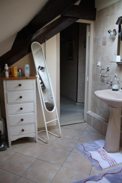 Chambre D'Hotes Les Chenes Chaptelat Pokoj fotografie